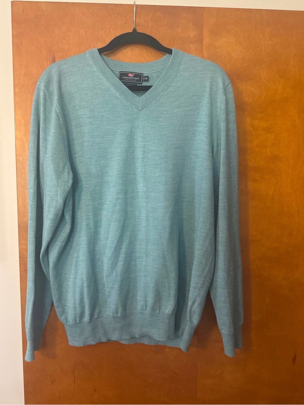 Vineyard Vines Merino Wool Men's V-Neck Sweater in Teal Blue